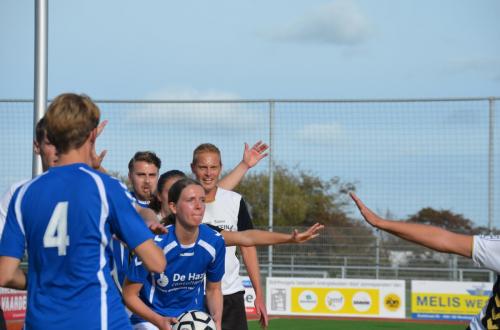 Stormvogels 1 - Blauw-Wit 1